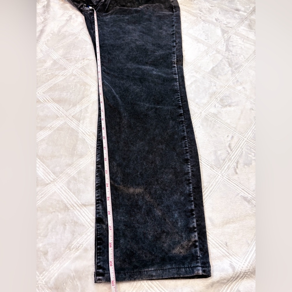 Eileen Fisher dark gray velvet five pocket style, acid washed look jeans - Picture 7 of 9